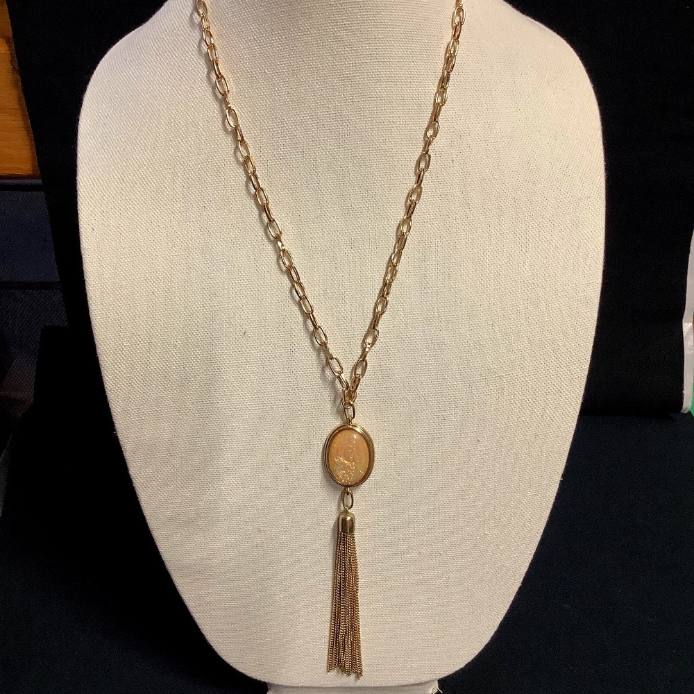 Vintage Gold Tone Necklace